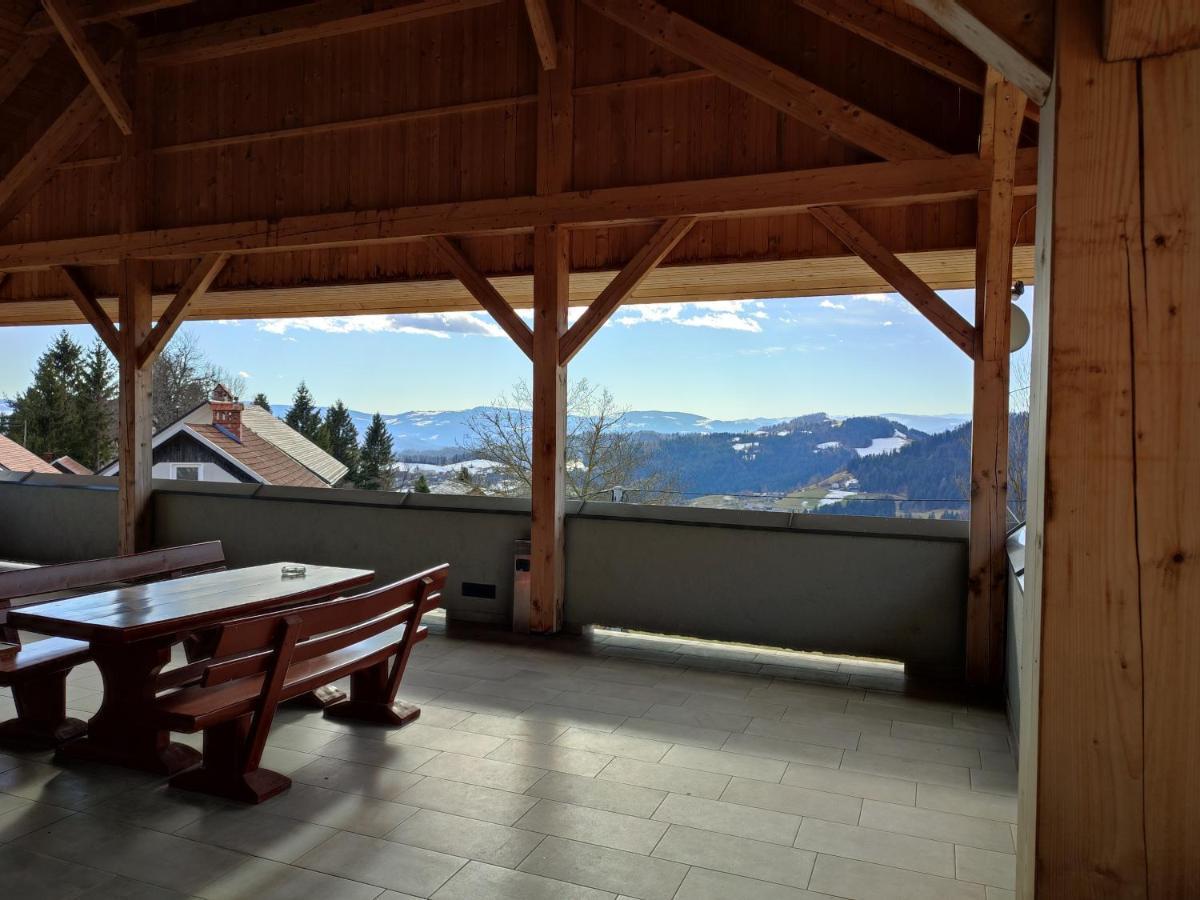 Gostilna Pension Blegos Poljane nad Škofjo Loko Dış mekan fotoğraf