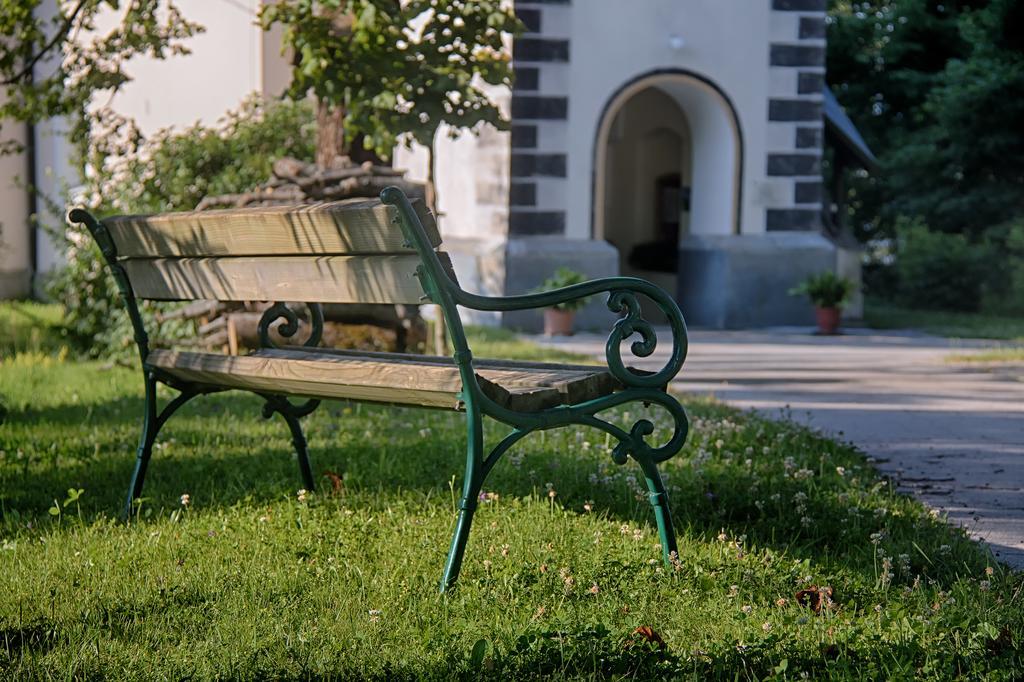 Gostilna Pension Blegos Poljane nad Škofjo Loko Dış mekan fotoğraf