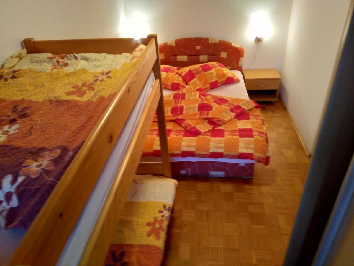 Gostilna Pension Blegos Poljane nad Škofjo Loko Dış mekan fotoğraf